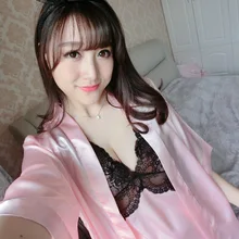 Новое поступление ; Модель года банный халат+ сорочка Двойка халат комплект модные, пикантные и низким вырезом на спине, кружевной Атлас пижамные комплекты Лидер продаж