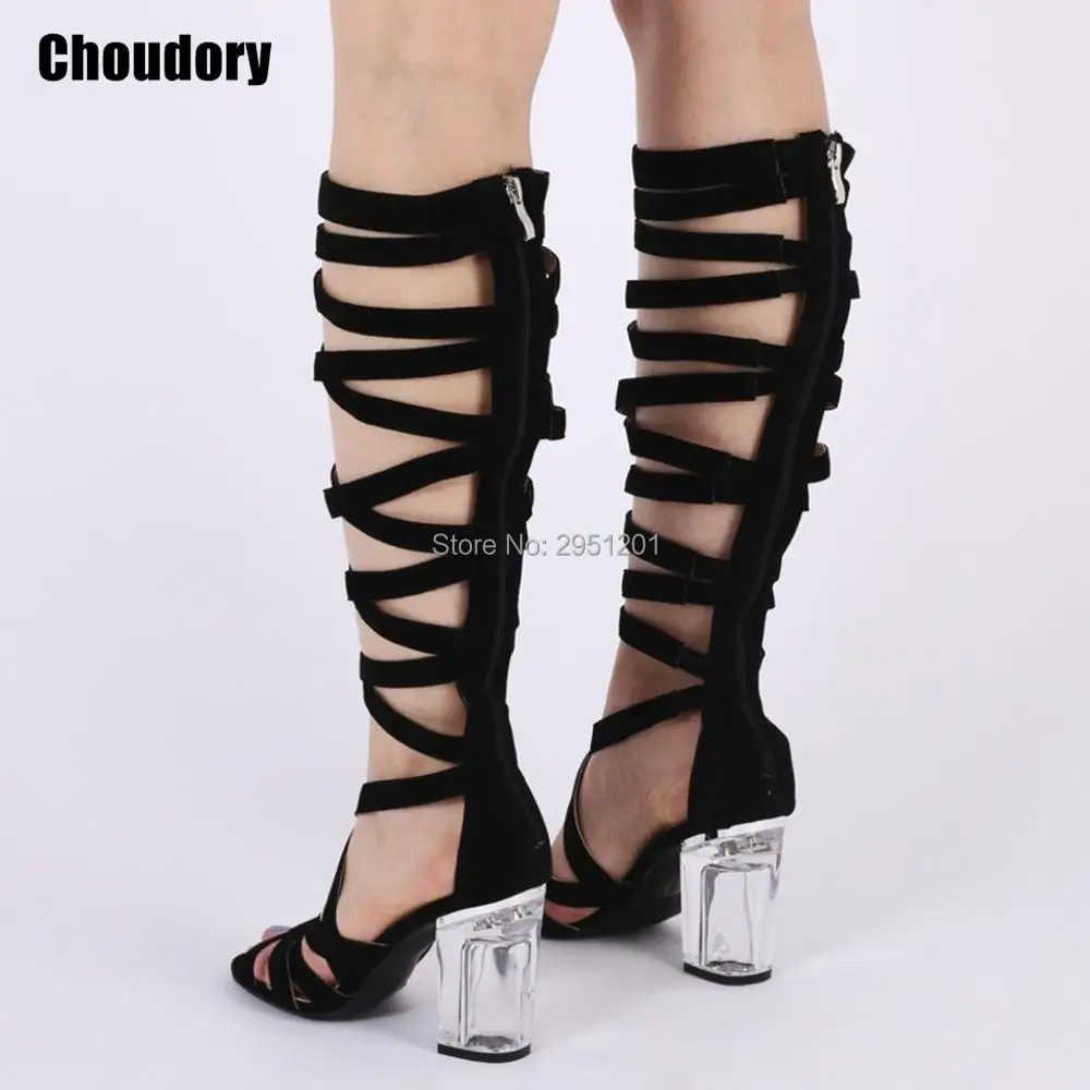 claudia-7_black_su_4_4_1