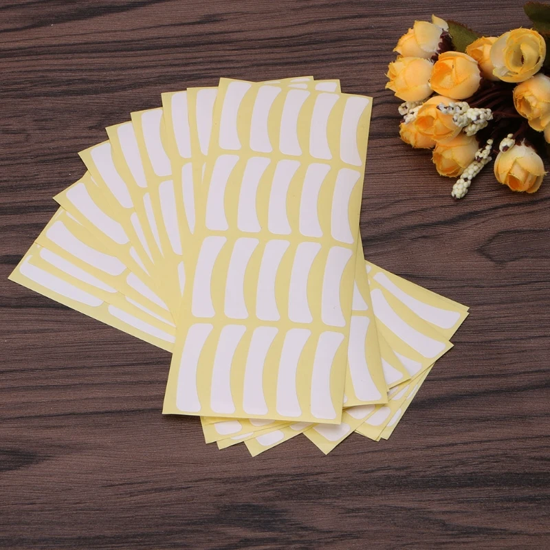 

100 Pairs Under Eye Eyelash Extensions Stickers Pads Paper Patches Makeup Tools