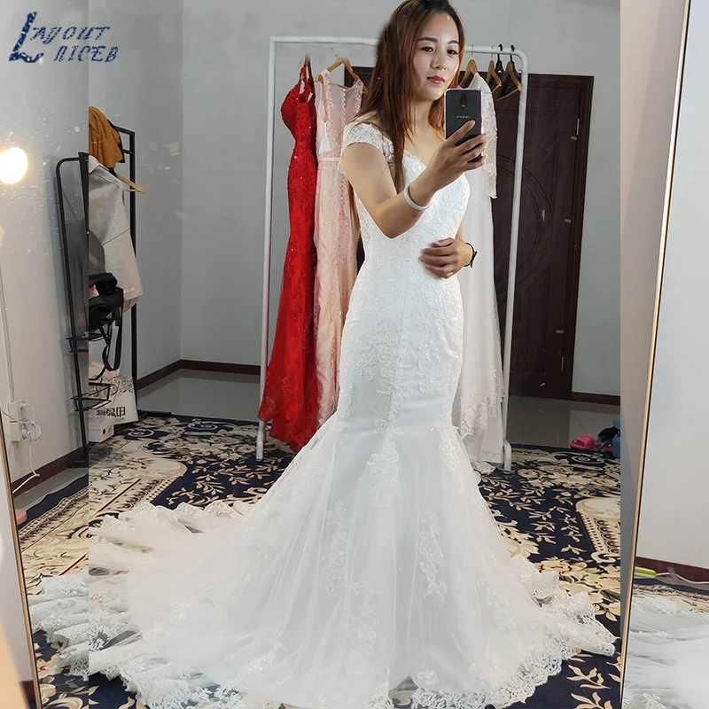 

SHJ517 New Fashin V-neck Sexy Mermaid Wedding Dress 2019 Real Pictures Lace Tulle Bridal Custom Made Wedding Gown