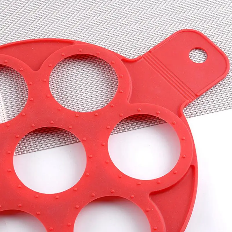 Kitchen Baking Accessories Pancake Maker Nonstick Cooking Tool Silicone Egg Cooker Heart Pancake Mold Decorating kitchen Tools (1)