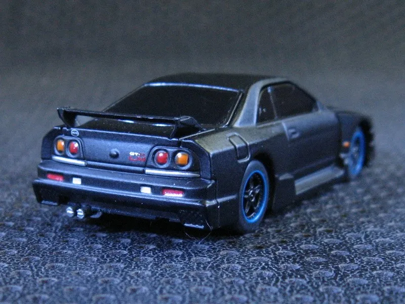 Кио sho OEM 1: 64 Nissan Skyline GTR LM R-33 Автомобильные Игрушки из сплава для детей Детские игрушки подарок оптом