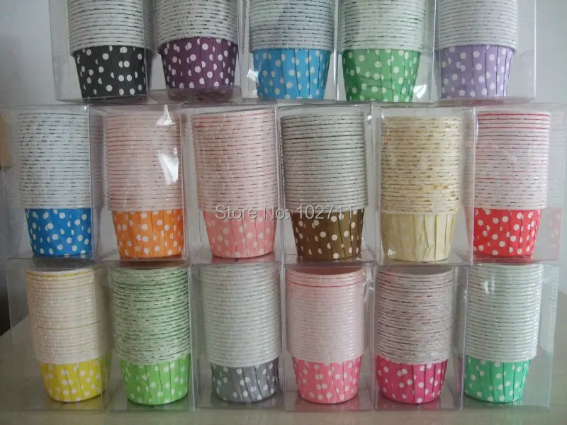

400 Polka Dots & Stripes Candy Nut cups Baking cupcake muffin liners Ice cream dessert standard size portion cup