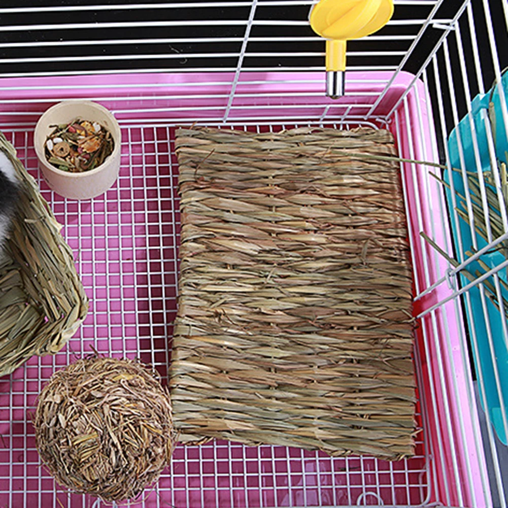 hot!Grass Woven Guinea Pig Rabbit Hamster Bed Mat Straw Nest Cage Pet Chew Toy Pad