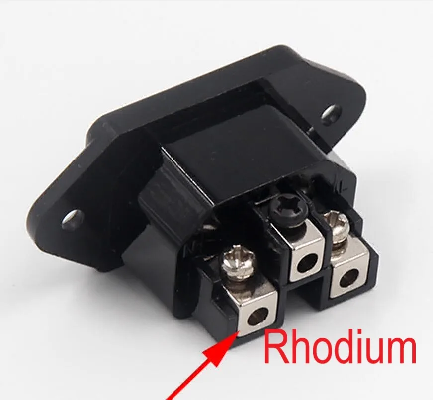 IEC Female socket (3)