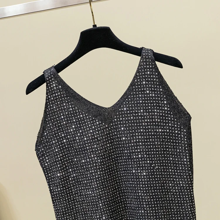 Elegant Metal Crop Top Summer Sexy Club Backless Bralette Beach Halter Sliver Sequined Party Women Knitted Tank Top Camisole