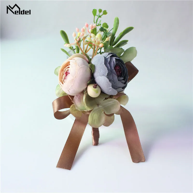 corsage-15270