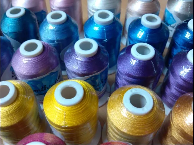 

Free shipping SIMTHREAD machine embroidery threads 112 assorted colors,100% polyester, super shine,filament yarn