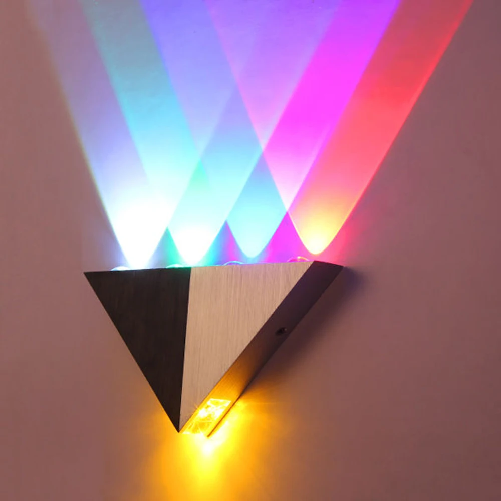 

5W Aluminum Triangle Led Wall Lamp AC90-265V High Power Led Modern Home Lighting Indoor Outdoor Party Ball Disco Light