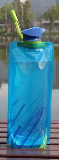 Blue 700mL Новая Складная полиэтиленовая сумка для воды безвкусное безопасное уплотнение портативный контейнер для питьевой воды сумка для хранения выживания для кемпинга пеших прогулок 3 размера - Цвет: Blue 700mL