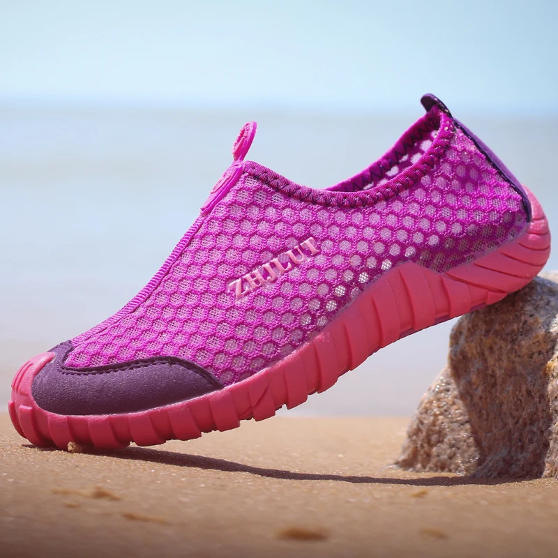 

Summer Mesh Breathable Athletic Women Shoes Light Weight Ladies Runners Slip-on Sports Shoes Girls Size 36-40 Sneakers Women