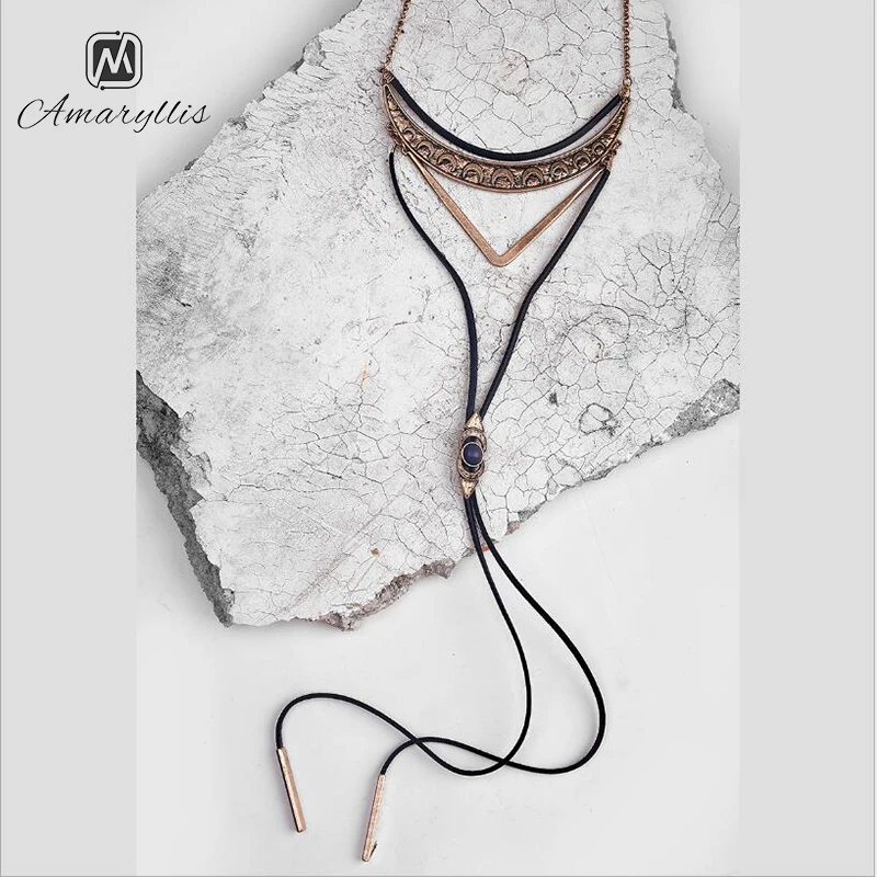 

Amaiyllis Tribal Moon Crescent V layer Pendant Choker Necklace For Women long Leather Dangle Sweater Necklace Mix Ethnic Collar