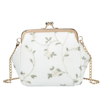 

Simple Embroidery Shell Bag for Women Beach Chains Crossbody Bags Ladies Travel Messenger Shoulder Bag Lace Flowers Chains Purse