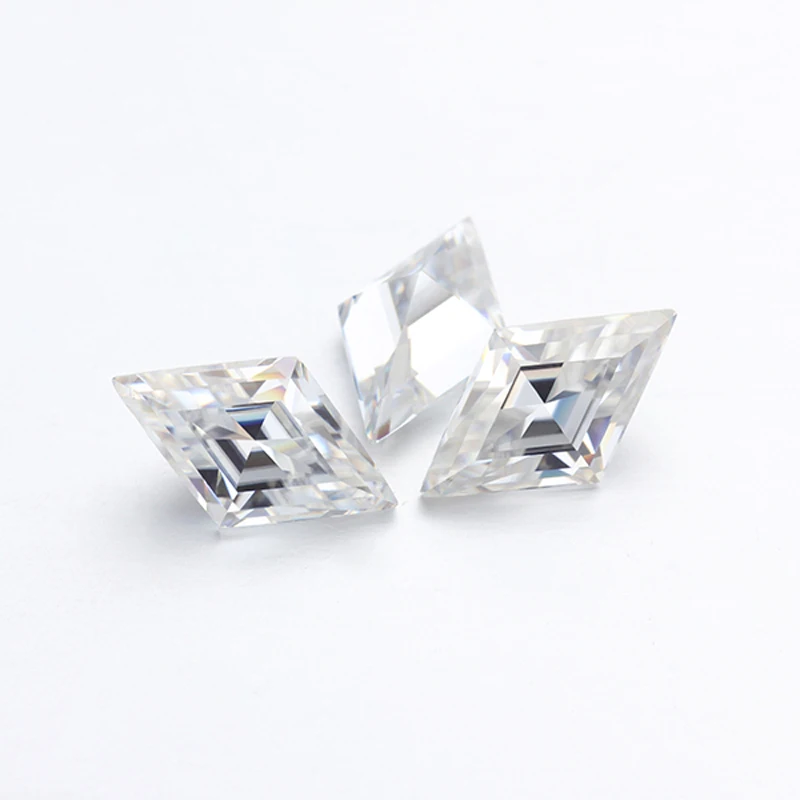 

6 pcs 4*4mm kite shape EF white color white brilliant moissanites stones