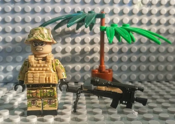 Русская армия современные спецназ MOC пистолет мини фигурки военные части оружия аксессуары playmobil город кирпичи строительный блок - Цвет: 1pcs