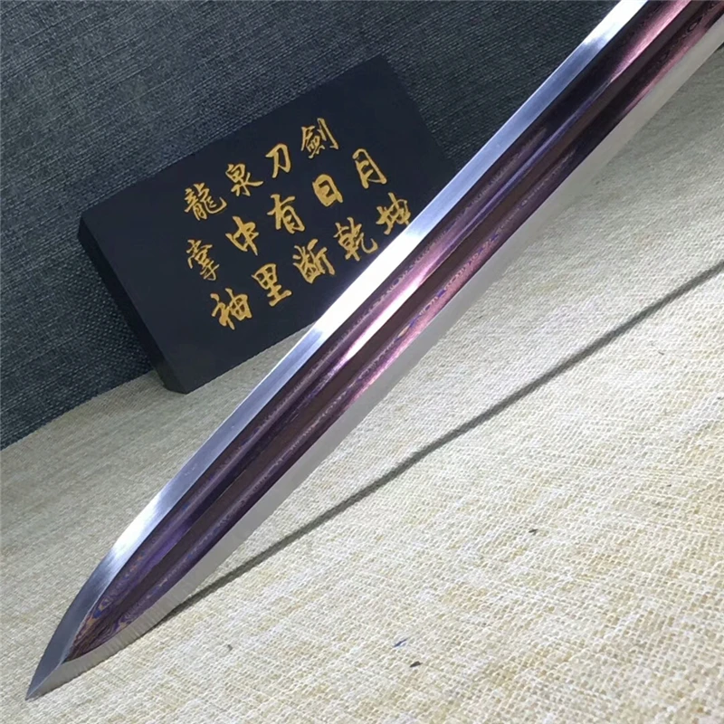 625