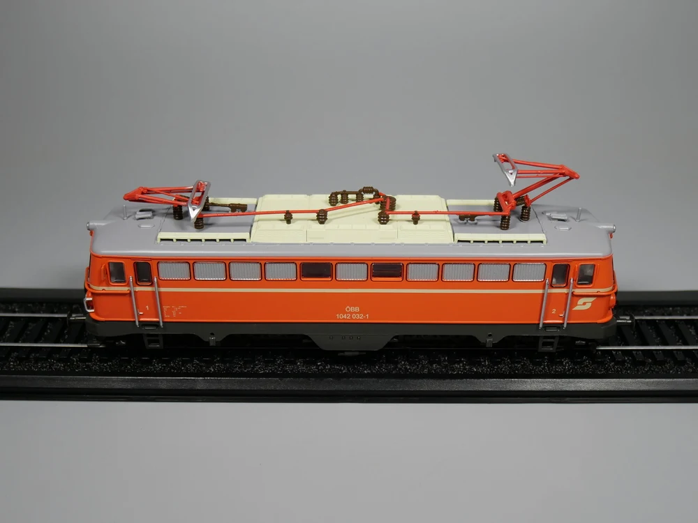 Модель в масштабе Ho Atlas 1:87 поезд Rh 1042 032 1 1964 отлитый под давлением модельный