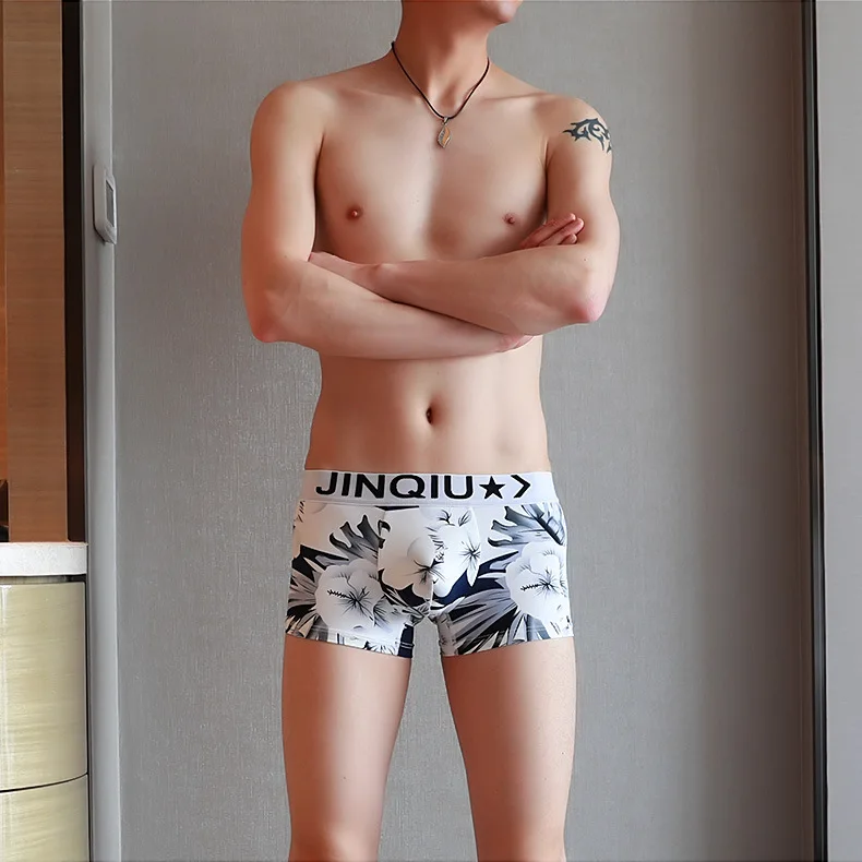 10989731167_692561676