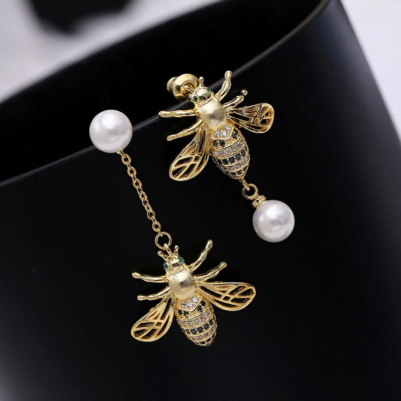 

S925 Sterling Silver Needle Asymmetry Bee Drop Earrings Fashion Micro Mosaic CZ And Pearl Charms Vintage Earrings For Women