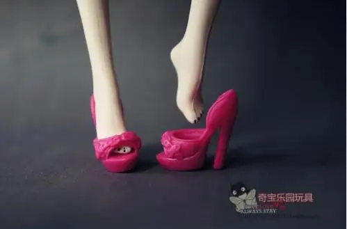 barbie with shoes