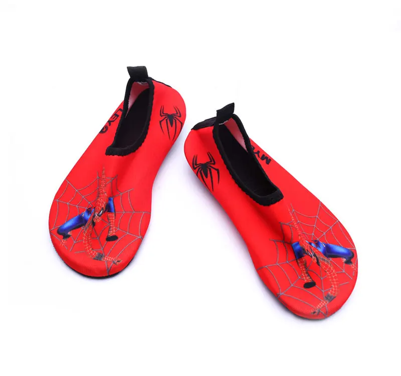 boys-swim-shoes-1_01_04
