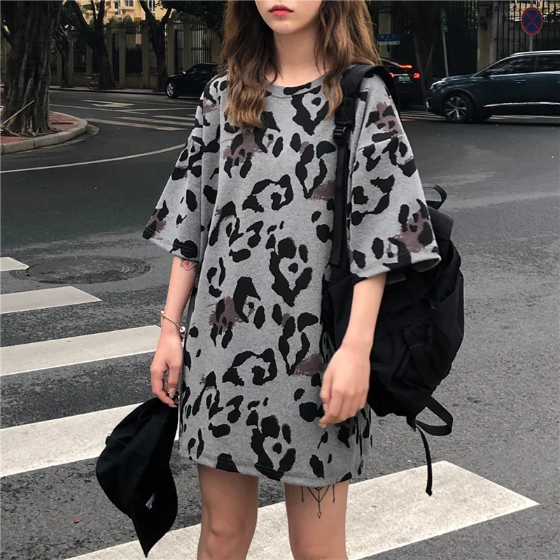 Женская футболка, летний топ, Женская свободная леопардовая футболка с круглым вырезом и коротким рукавом, Повседневная хлопковая футболка, Blusas Femininas