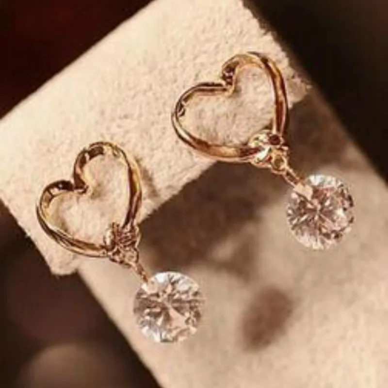 

Fashion Stud Earrings Luxury Charm Drop Pierced Earrings Zircon Women Love Jewelry Wholesale Gift Brincos For Party Wedding
