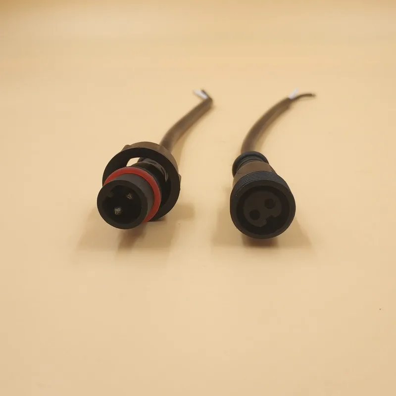 800