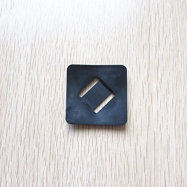 Due Emme Square Shoulder Pad