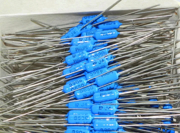

Original new 100% KP462 630v390pf tin foil axial tin film capacitor (Inductor)