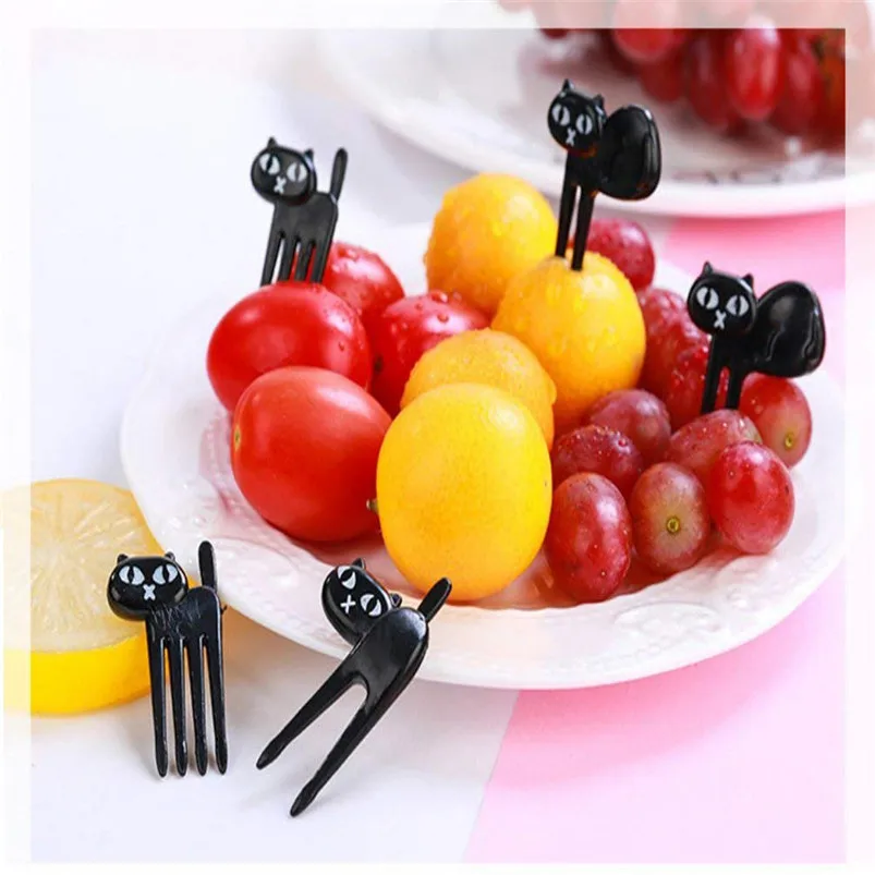 36Pcs Lovely Animal Food Fruit Forks Snack Dessert Forks Food Picks Bento Accessories Kitchen Utensils Lunch Decor 20JY179