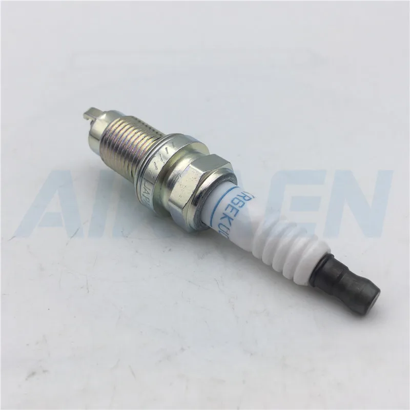 MD355067 NGK BKR6EKUC (3)