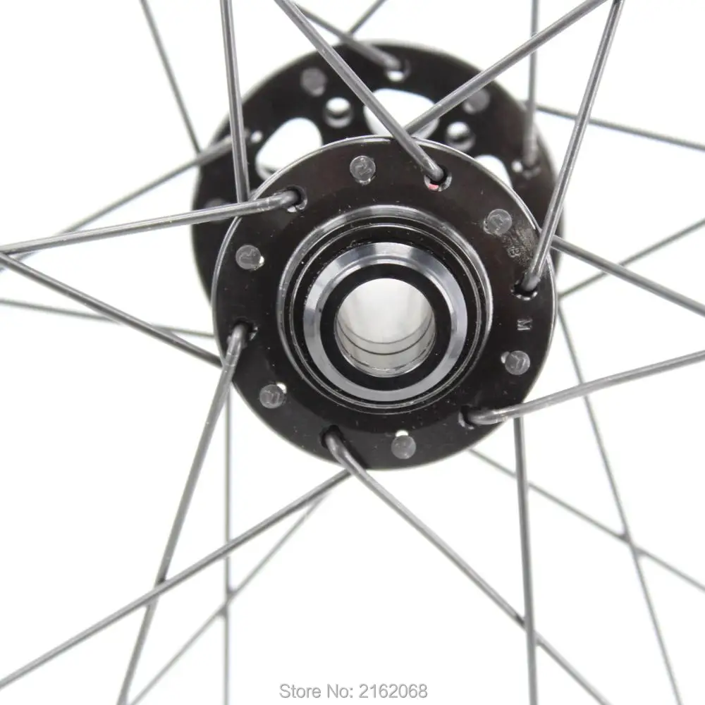 Excellent New 26 27.5 29er clincher rim Mountain bike 3K full carbon fibre disc brake bicycle carbon wheelset Thru Axle hubs MTB Free ship 8 Excellent New 26 27.5 29er clincher rim Mountain bike 3K full carbon fibre disc brake bicycle carbon wheelset Thru Axle hubs MTB Free ship 8