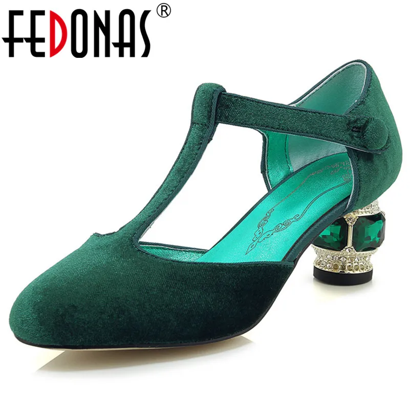 

FEDONAS 2019 Brand Design Fashion Retro Women Pumps High Quality Flock Prom Shoes Round Toe Party Shoes Spring New Shoes Woman