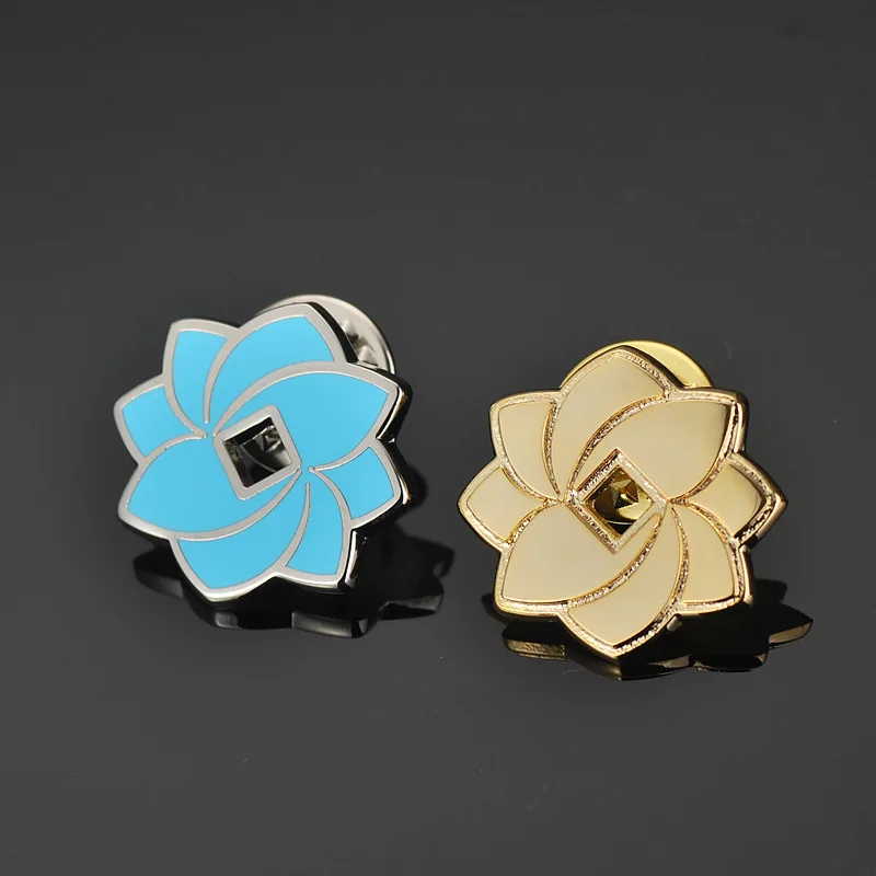 

Manufacturer custom flower shape badge back butterfly buckle electroplated gold badges
