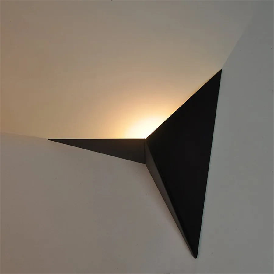 

SXZM 3W Triangle led wall lamp AC85-265V modern Simple Indoor Creative Aluminium Surface Mounted Foyer Hotel Home Stair Bedside