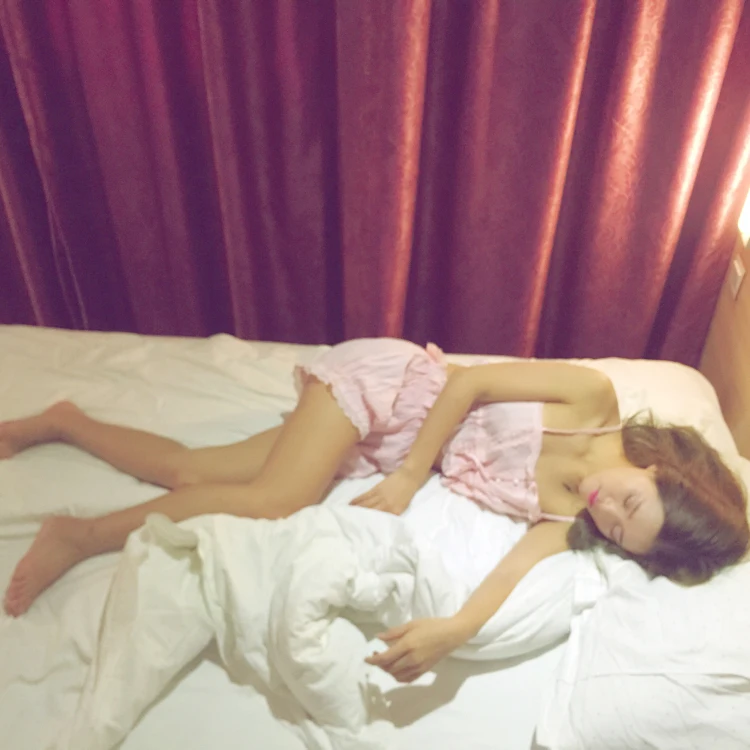 Сексуальный кружевной топ с шортами пижамный комплект для женщин розовый белый спагетти ремень без рукавов ночное белье шнурок талии милые пижамы