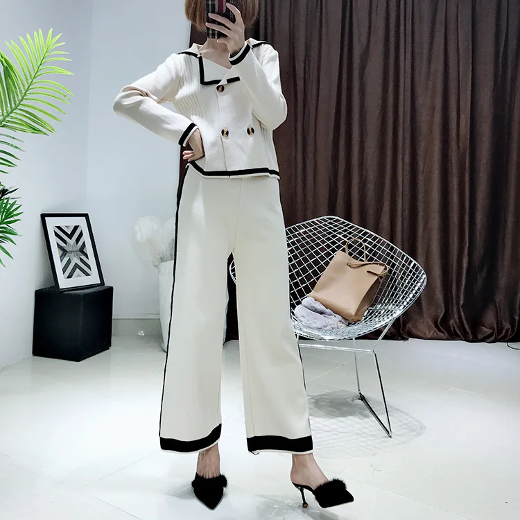 Женский вязаный комплект ALPHALMODA двубортный свободный с отложным воротником