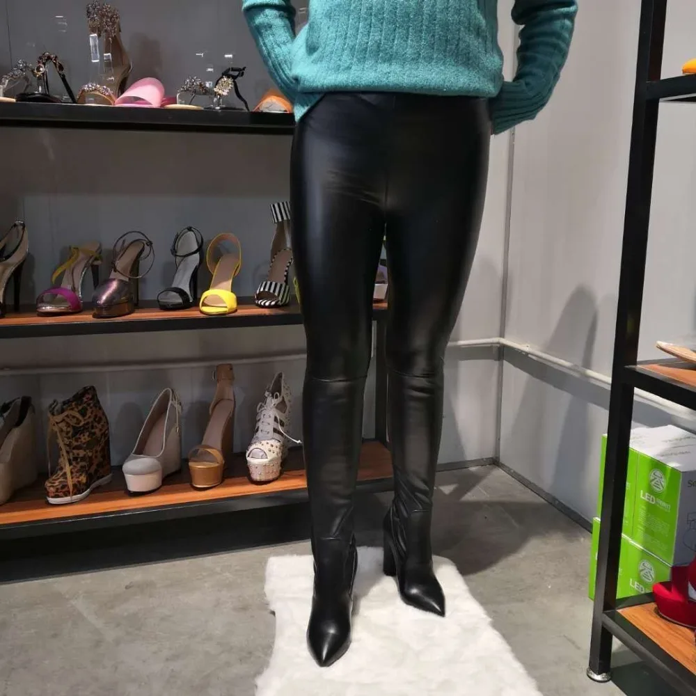 Оригинальное предназначение; Модные женские длинные брюки; высокие сапоги; зимние сапоги на высоком каблуке с острым носком; пикантная женская обувь; Цвет Черный; большие размеры - Цвет: OI0572 Black