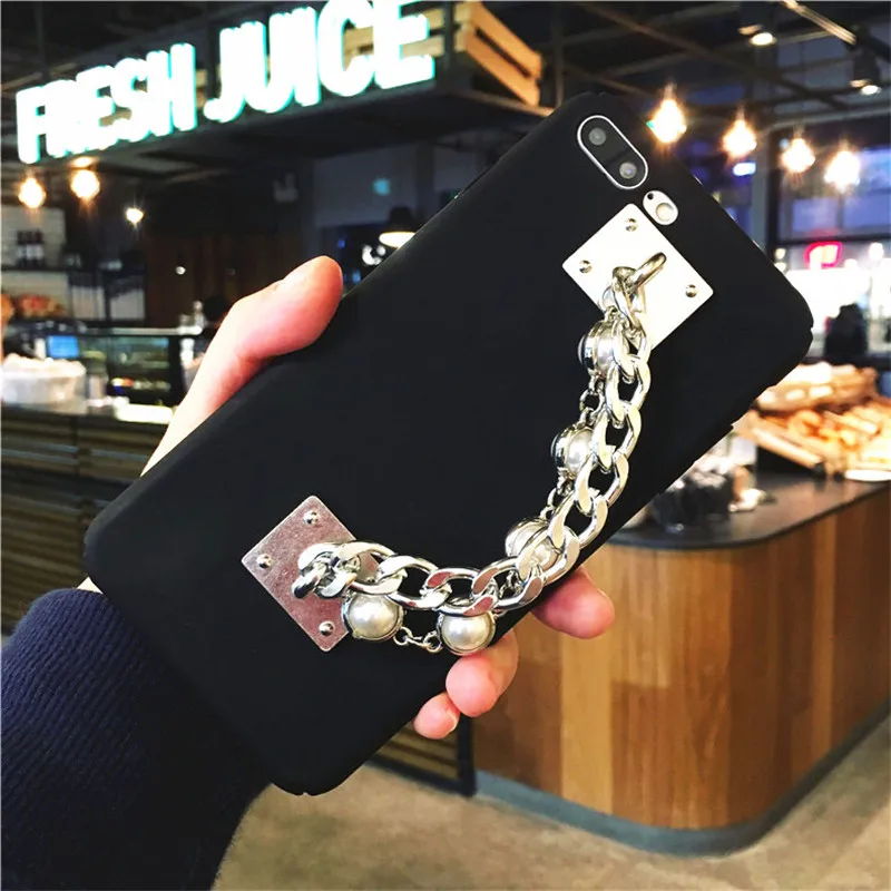

For iphone 11 Pro Max 6 6S PLUS 7 7 PLUS 8 8 plus Luxury Fashion Pearl Bracelet Phone Case Design Hard PC All-Inclusive Cover