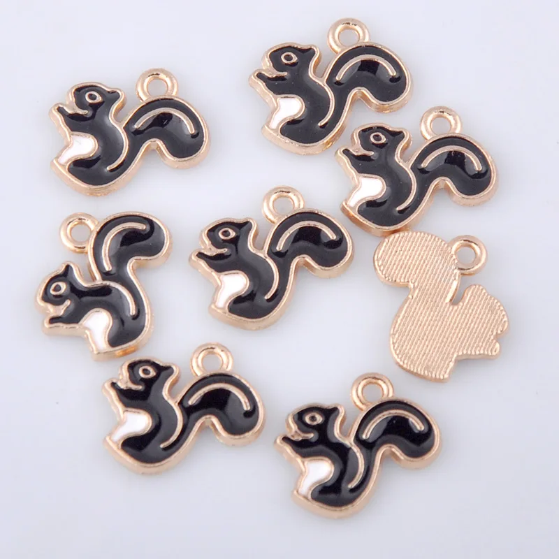 

2018Popular new alloy animal dangle Black squirrel charms, enamel squirrel pendant oil drop for metal earrings hair accessories