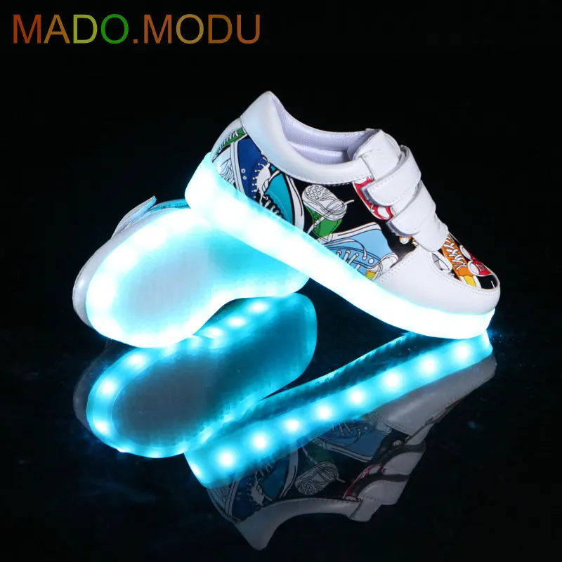 Children Shoes With Light Up 2018 New USB Charging Basket Led Kids Casual Boys&Girls Luminous Sneakers Glowing Shoes enfant Children Shoes With Light Up 2018 New USB Charging Basket Led Kids Casual Boys&Girls Luminous Sneakers Glowing Shoes enfant