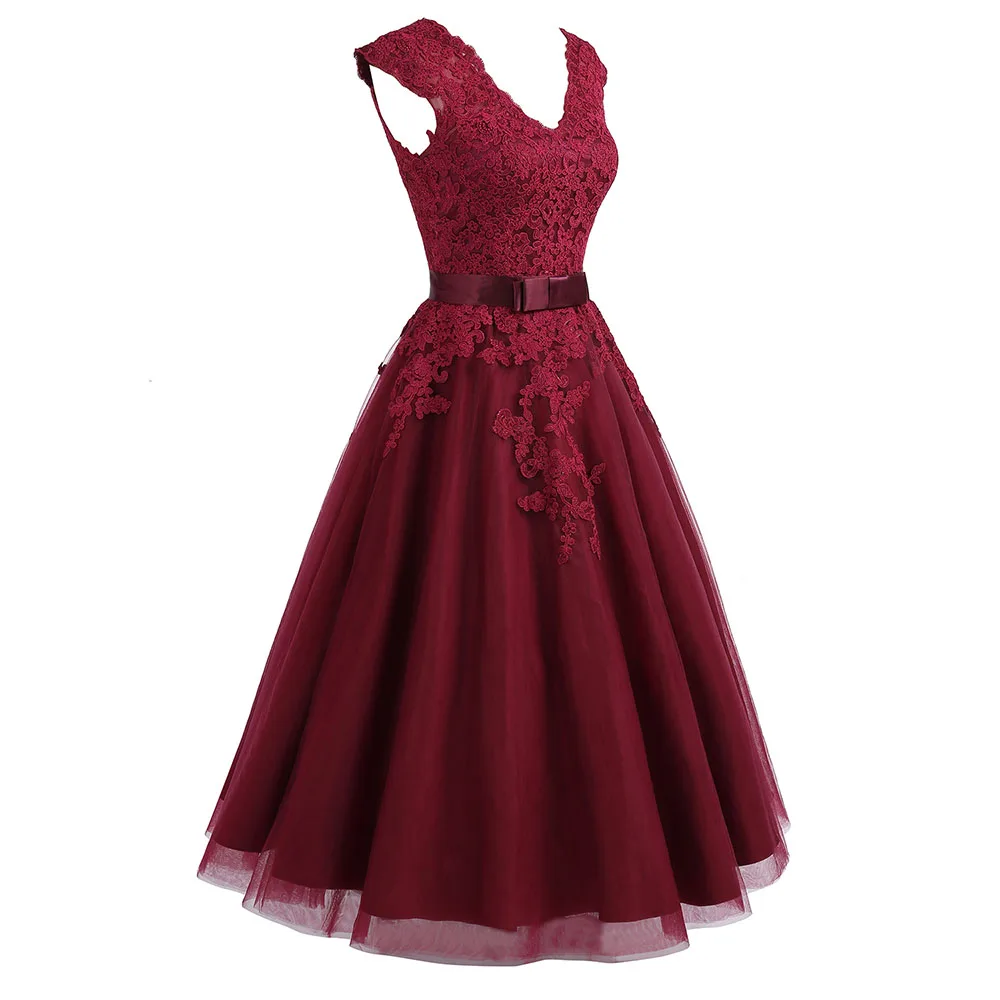 A buon mercato di Lunghezza Del Tè Borgogna Vestito Homecoming 2019 Breve Scollo A V In Pizzo Vestito Homecoming Cap Maniche Più Il Vestito Da Graduazione Abito