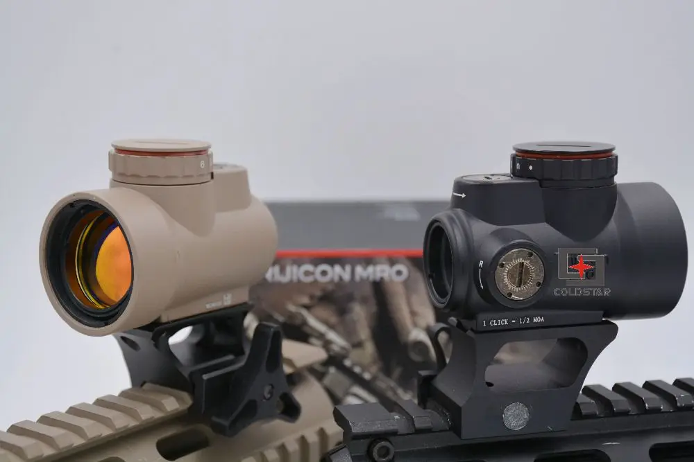 New Hunting Red Dot Reticle Holographic Sight Triji MRO style Airsoft Gun Rifle Optics Low Mount+QD Mount With Plastic Gift Box 2016 triji mro style red dot sight holographic sight for airsoft black low mount qd mount with plastic gift box
