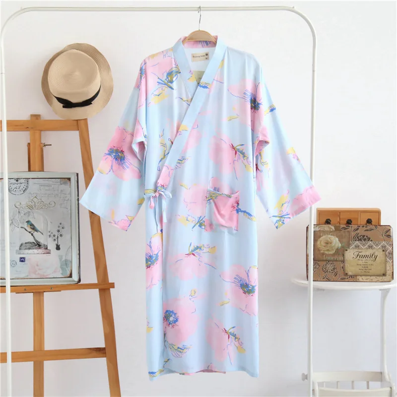 yukata dressing gown