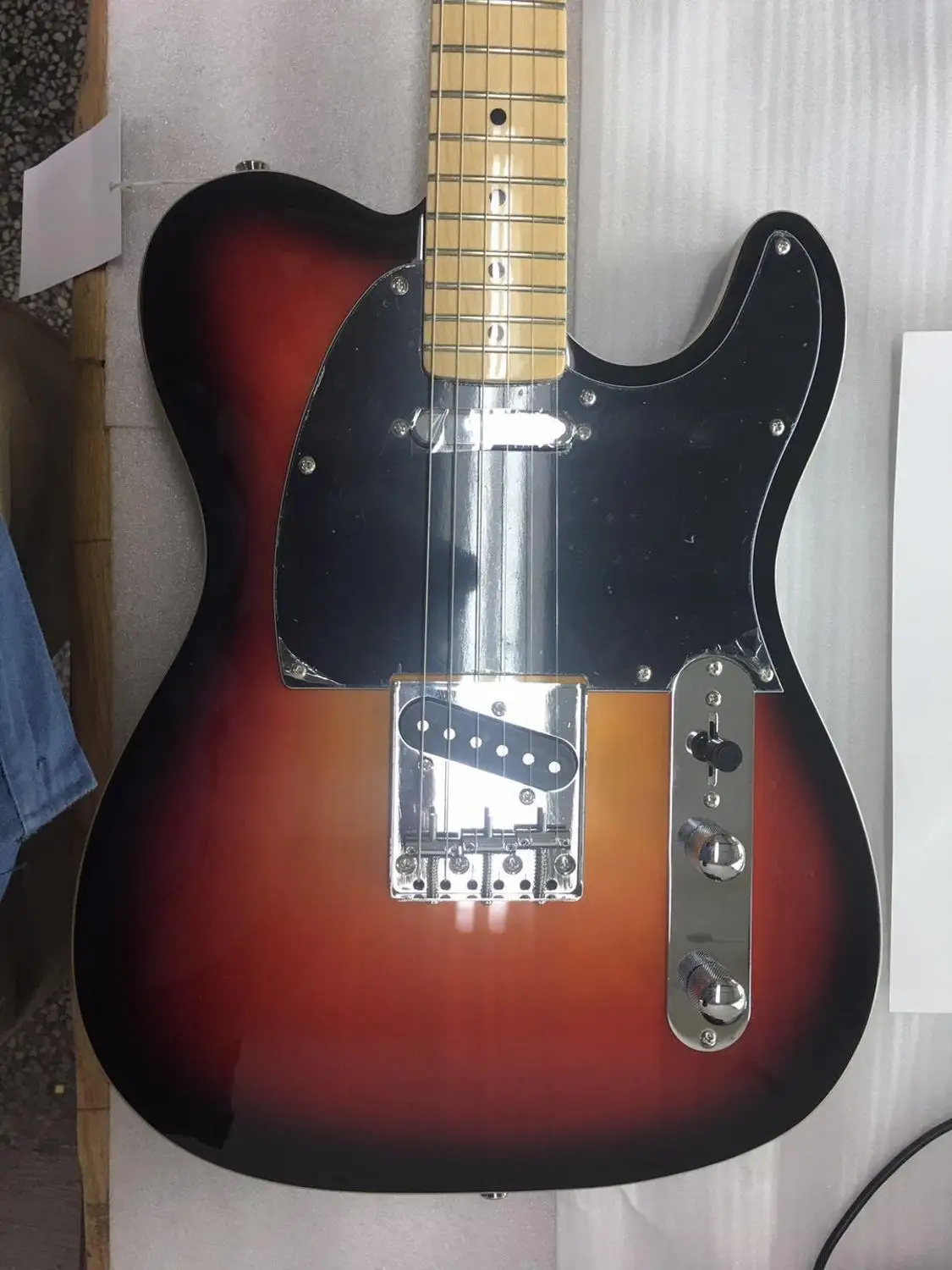 

free shipping original Tokai TTE-DB HDC/M DOUBLE BOUND Dark Aged Cherry Sunburst electric guitar comes with soft gig bag