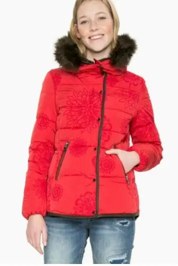 

2019 Spanish D style Tide Winter Hat Removable Slender Cotton-padded Lady