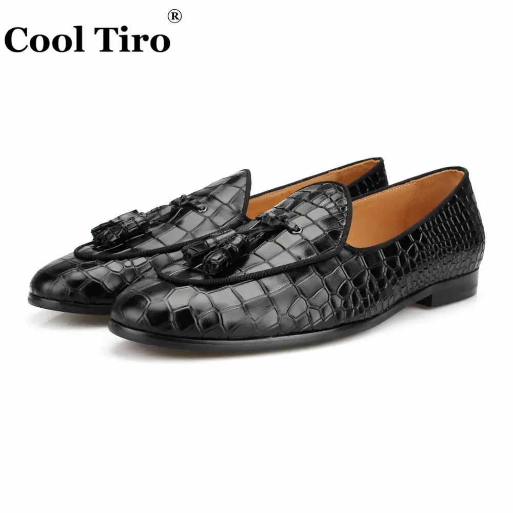black CROCODILE LOAFERS WITH TASSELS (3)