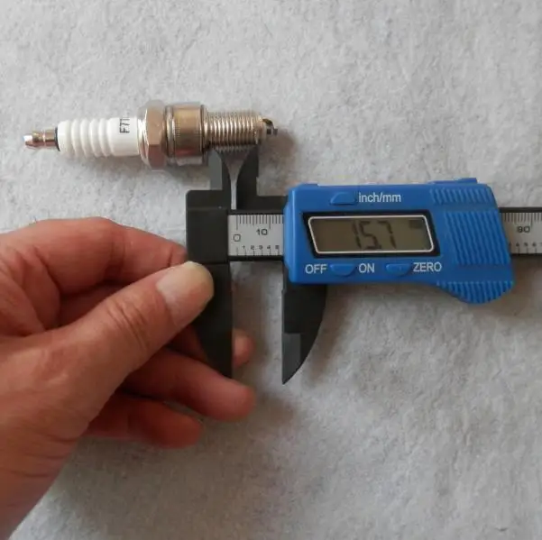 SPARK PLUG F7TC 5