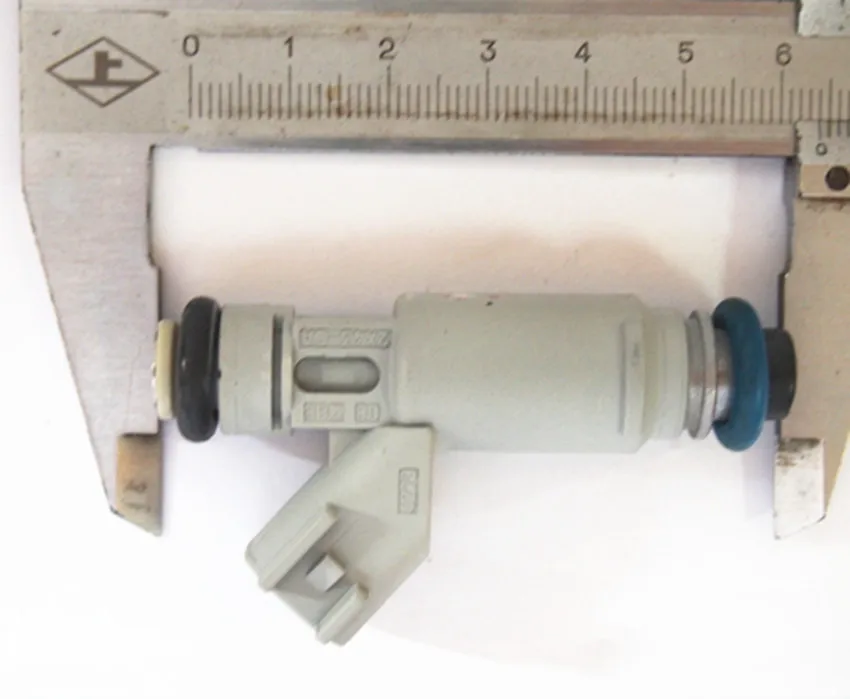 

Petrol Gas Fuel Injector 2X43-CA Fits For Jaguar X-Type Ford Mazda 2X43-CA-1291-04